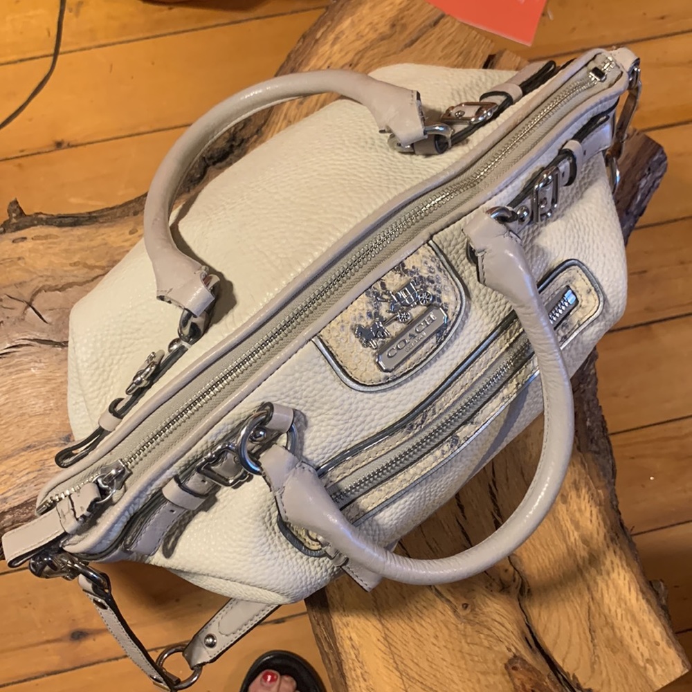 COACH MADISON SOPHIA PURSE IVORY CREAM WITH SNAKE PYTHON PRINT TRIM - Picture 4 of 14